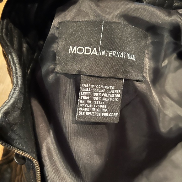 Moda International Vintage stitched Leather Jacket Small/medium offers welcome - Picture 4 of 10